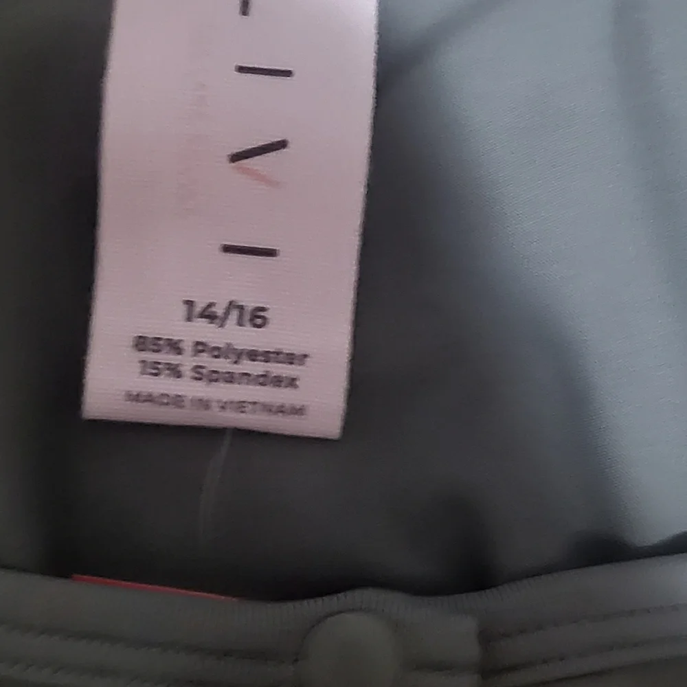 Livi/Abercrombie & Fitch combo - Picture 9 of 16